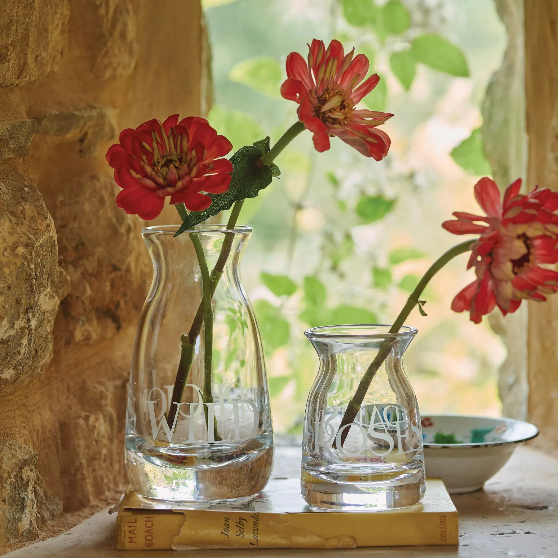 Black Toast Medium Crystal Glass Pot Vase - Image 3
