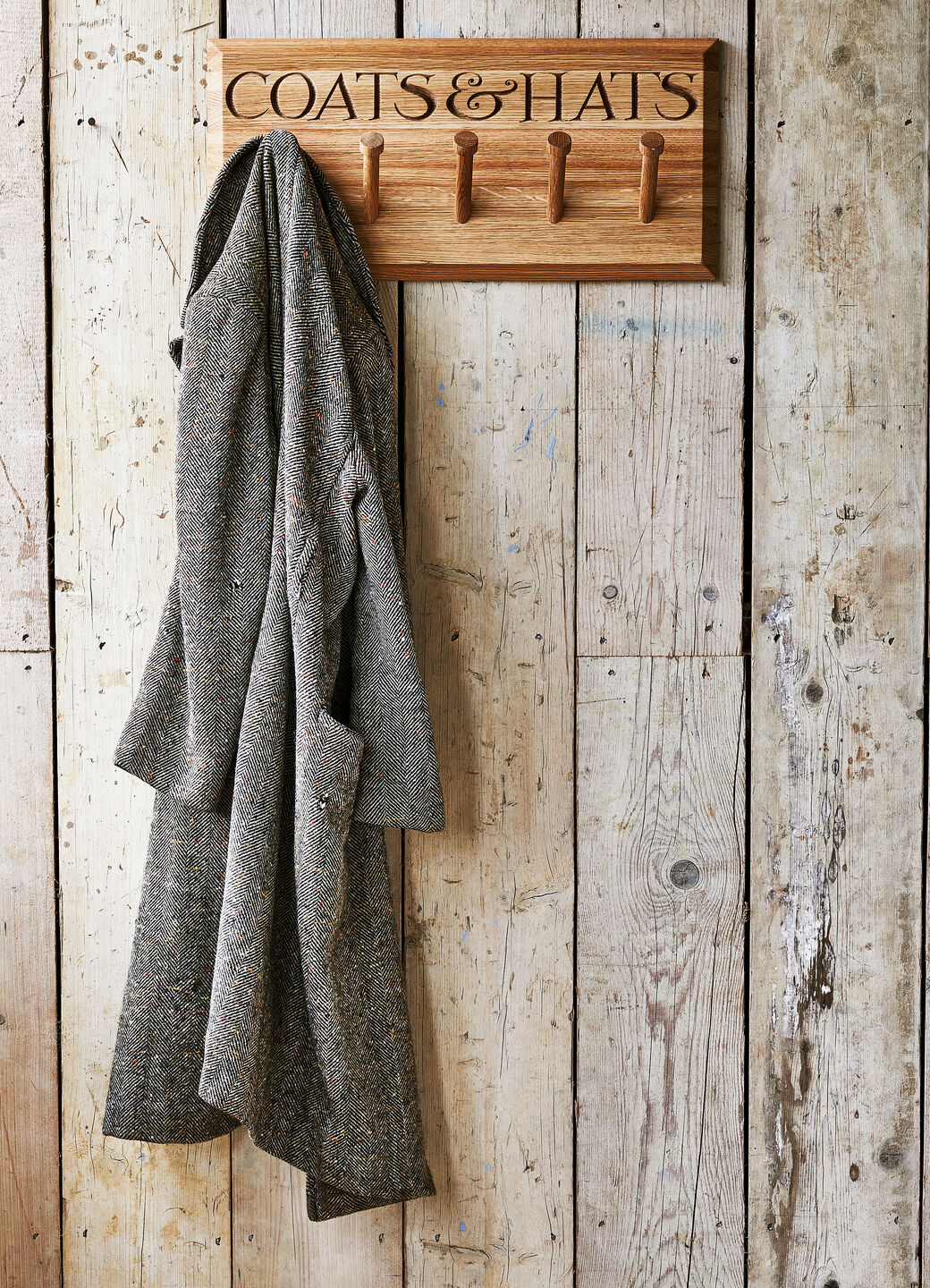 Black Toast Wooden Coat Hook - Image 4