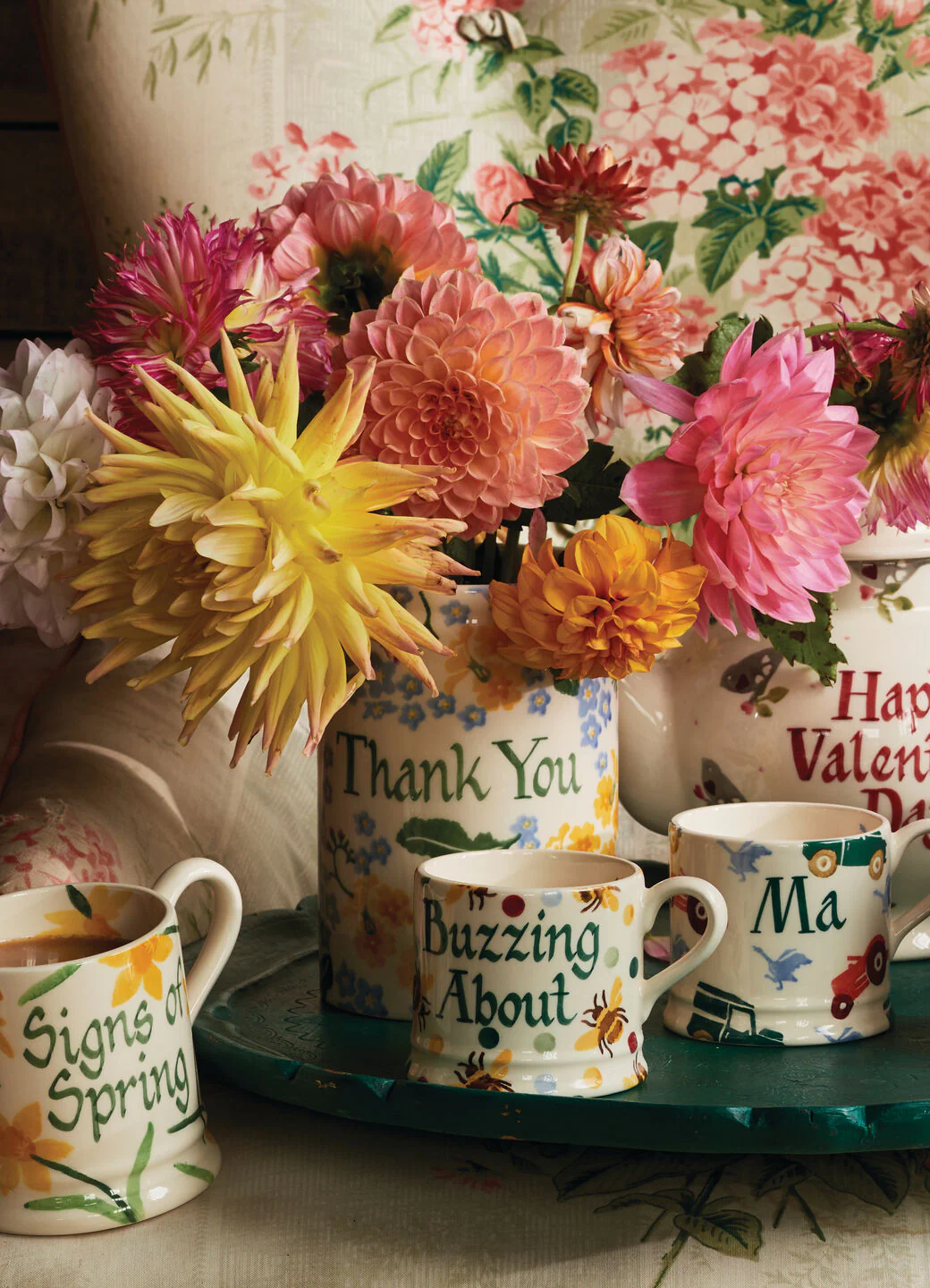 Personalised Forget Me Not & Primrose Medium Vase - Image 3