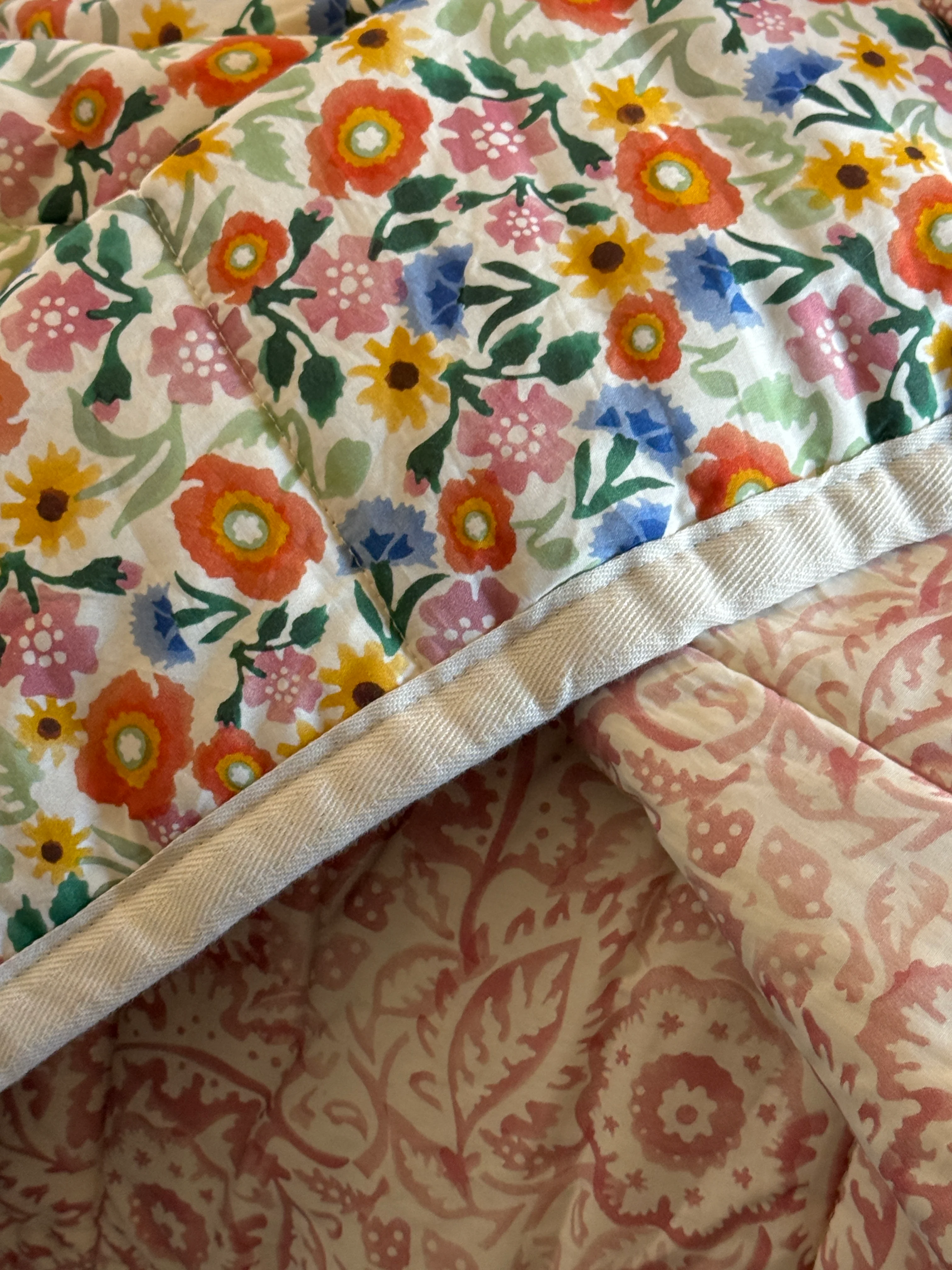 Poppies & Pinks Quilted Throw 200Cm X 200Cm - Image 5