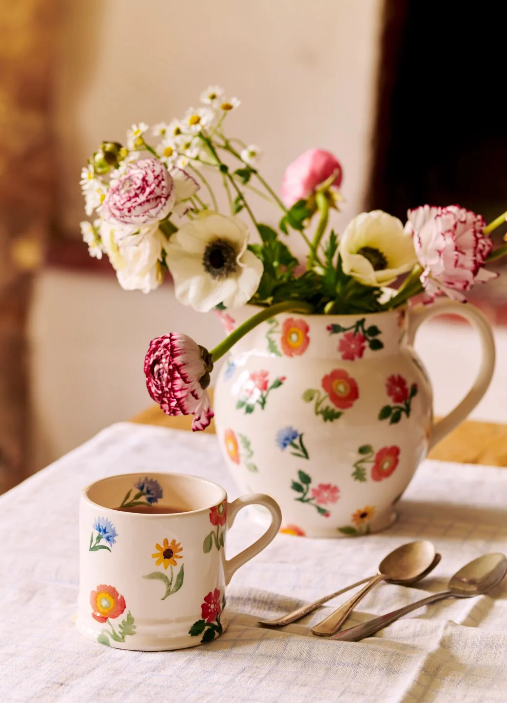 Poppies & Pinks 1 1/2 Pint Jug - Image 6